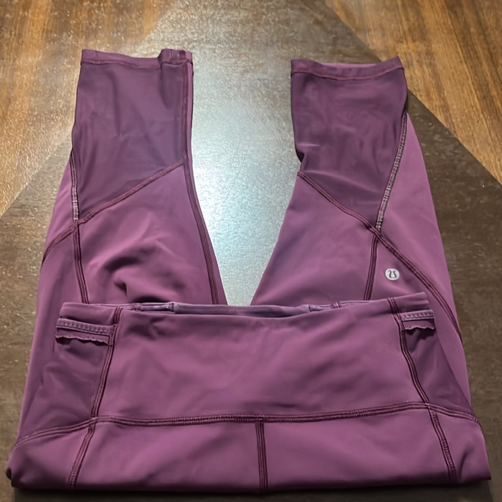 Lululemon crop legging - Picture 3 of 9